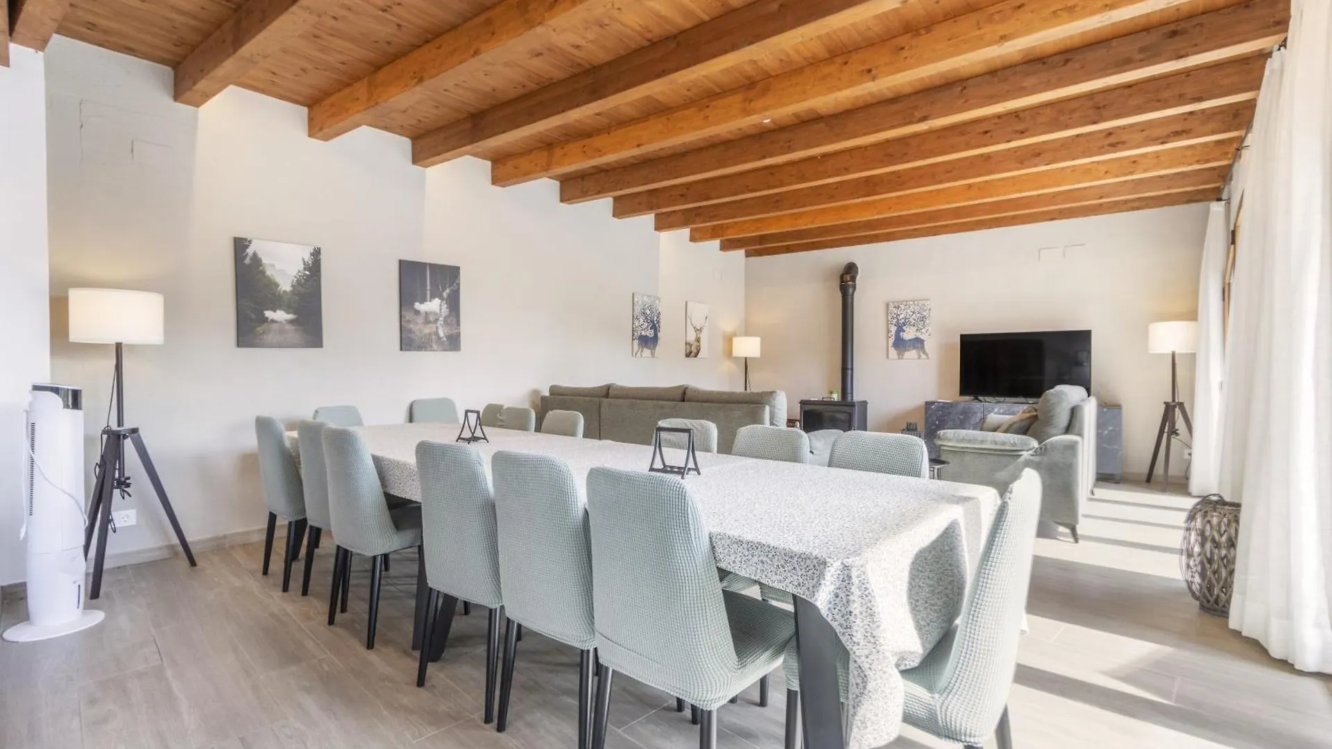 Cova Cuberes Guest House Erinya