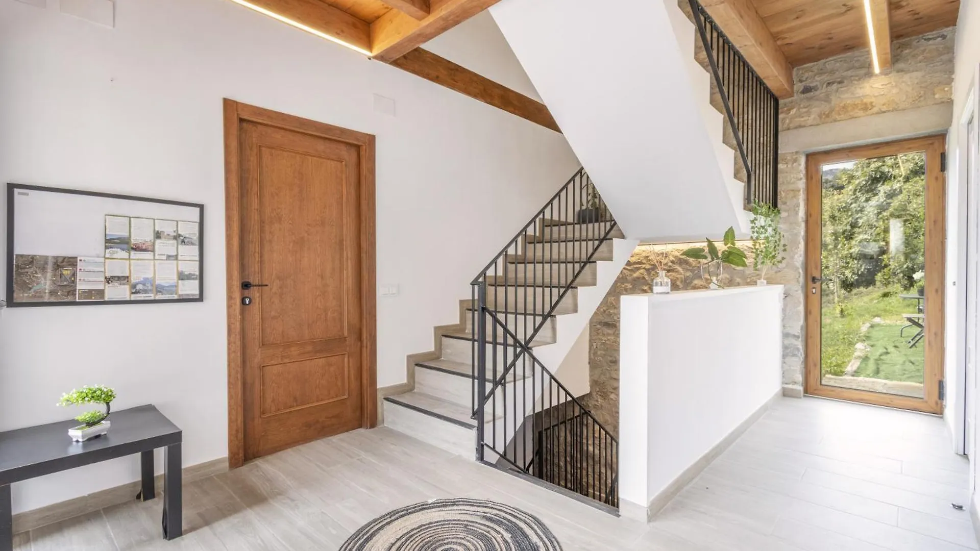 Country house Cova Cuberes Guest House Erinya