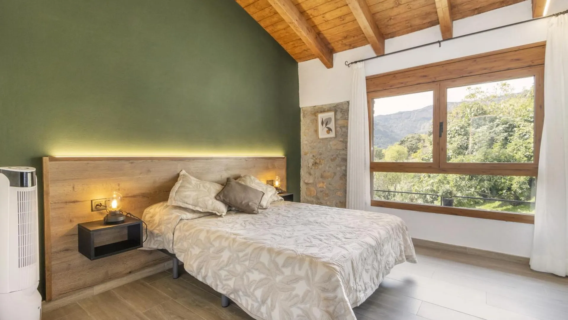 Country house Cova Cuberes Guest House Erinya